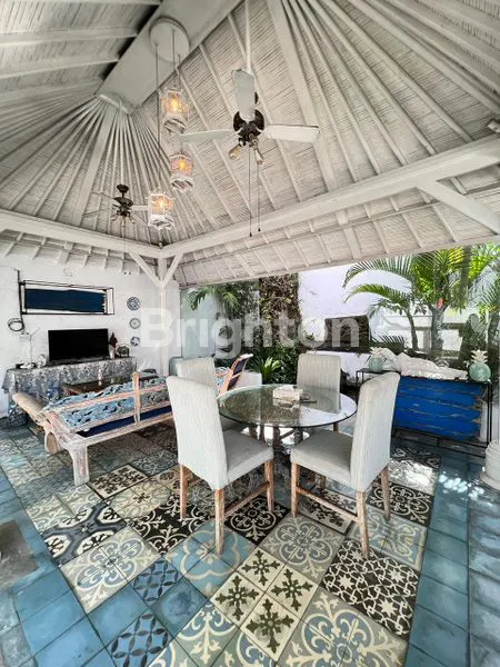 image VILLA STRATEGIS LUAS 300 METER  DI KEROBOKAN SEMINYAK BALI – PRIME LOCATION & HIGH ROI! (5)