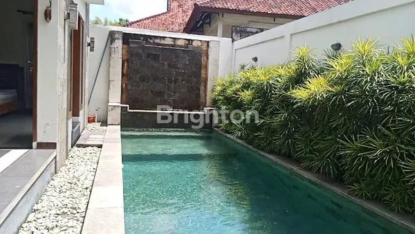 image DISEWAKAN VILLA MODERN 2 BR + KOLAM RENANG DI KEROBOKAN (2)
