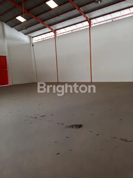 image DISEWAKAN GUDANG DIKEDIRI  (7)