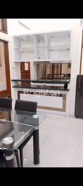 RUMAH SIAP HUNI  FULL FURNISHED DEKAT UNDIP DAN EXIT TOL