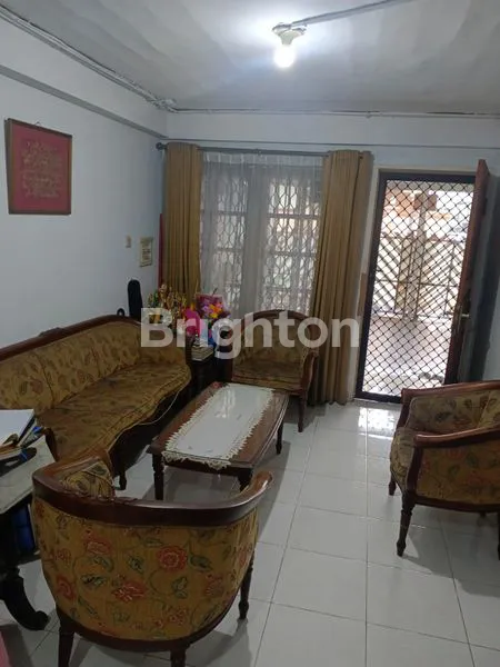 image RUMAH 2 LANTAI GADING AYU SIAP HUNI (3)