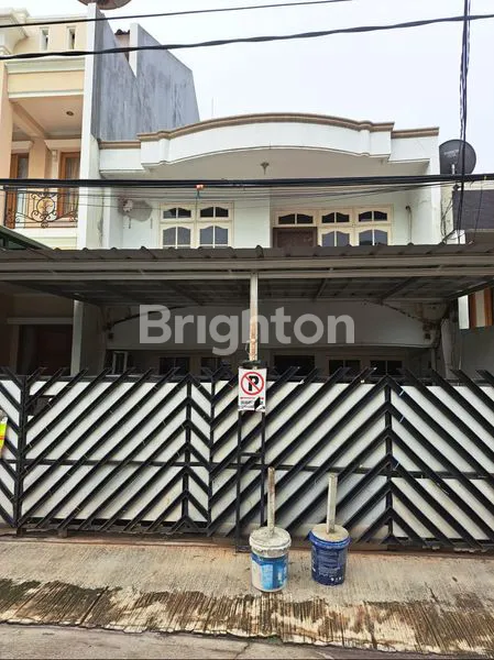 image RUMAH 2 LANTAI GADING AYU SIAP HUNI (1)