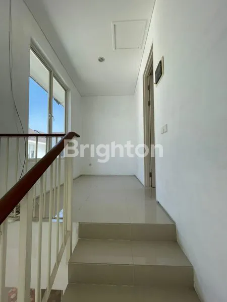 image RUMAH MEWAH 2KT DI NORTHWEST PARK SURABAYA (4)