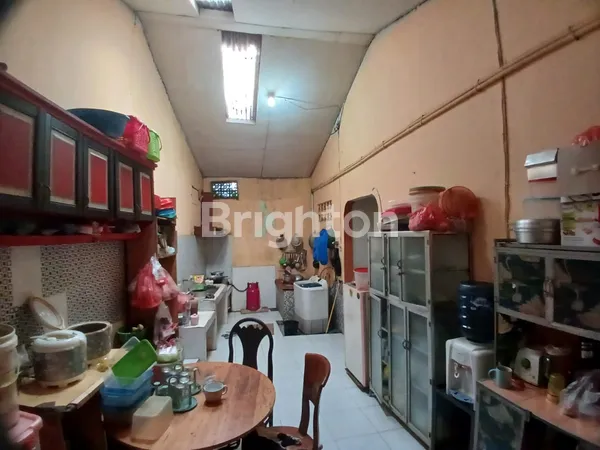 image RUMAH DIJUAL DENGAN HALAMAN LOKASI SAWAH LAMA CIPUTAT  (4)