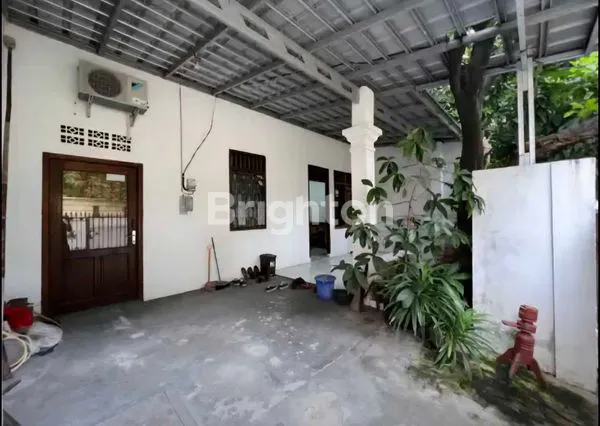 image DIJUAL CEPAT RUMAH SIAP HUNI SUNTER  (4)