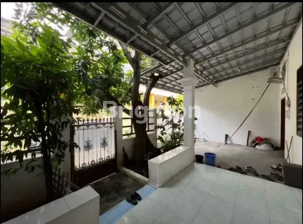 image DIJUAL CEPAT RUMAH SIAP HUNI SUNTER  (3)