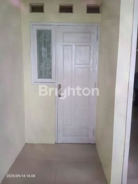 image RUMAH MINIMALIS PINGGIR JALAN BESAR DI JOHO MOJOLABAN  (2)