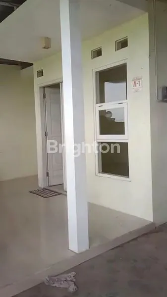 image RUMAH MINIMALIS PINGGIR JALAN BESAR DI JOHO MOJOLABAN  (3)