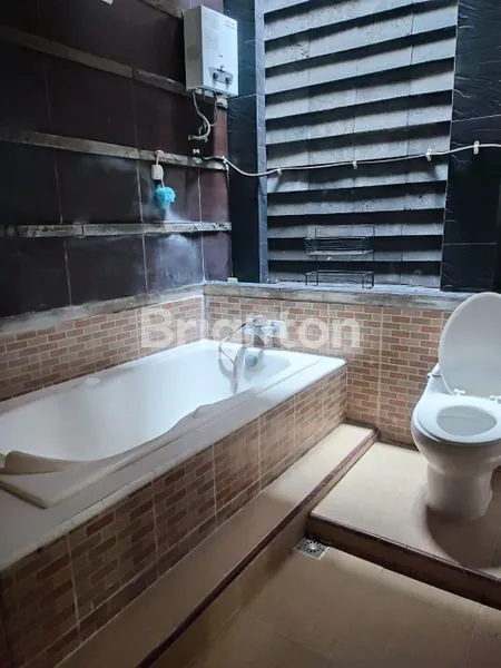 image DISEWA RUMAH CANTIK 2 LANTAI SIAP HUNI KELAPA GADING TIMUR  (5)