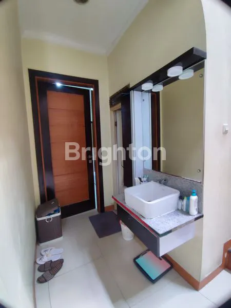image DISEWA RUMAH CANTIK 2 LANTAI SIAP HUNI KELAPA GADING TIMUR  (6)