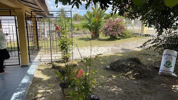 image RUMAH LUAS 1200M² DI MANDAU, HARGA MENARIK (4)