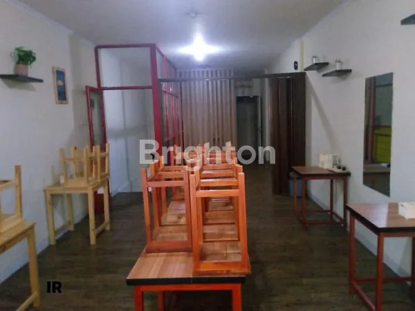 image RUKO STRATEGIS SUASANA RAMAI (3)