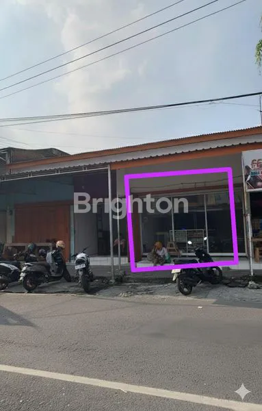 TOKO STRATEGIS DI JANTUNG GEMOLONG, SIAP DI PAKAI USAHA