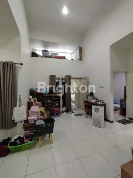 image RUMAH HOEK SIAP HUNI DI SAMBIROTO (4)