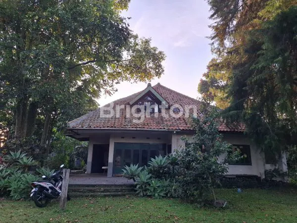 image VILLA EKSKLUSIF DI LEMBANG, HUNIAN PREMIUM (1)