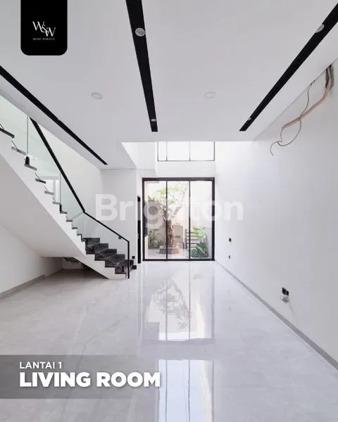 image RUMAH MODERN TROPIS KUPANG BARU SURABAYA – 2 LANTAI, ROW 3 MOBIL, SHM & IMB LENGKAP (2)