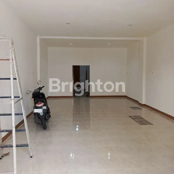 image RUKO STRATEGIS PADEMANGAN JAKUT,COCOK UNTUK USAHA & HUNIAN PRIBADI. (1)