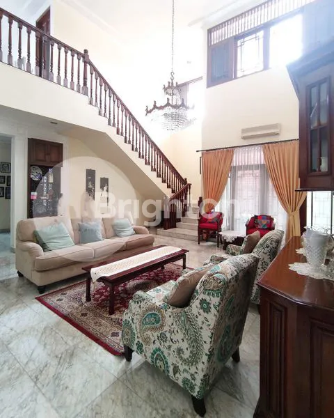 image DI JUAL RUMAH 4 LANTAI LUAS 508 M2, LISTRIK BESAR, SIAP HUNI (5)