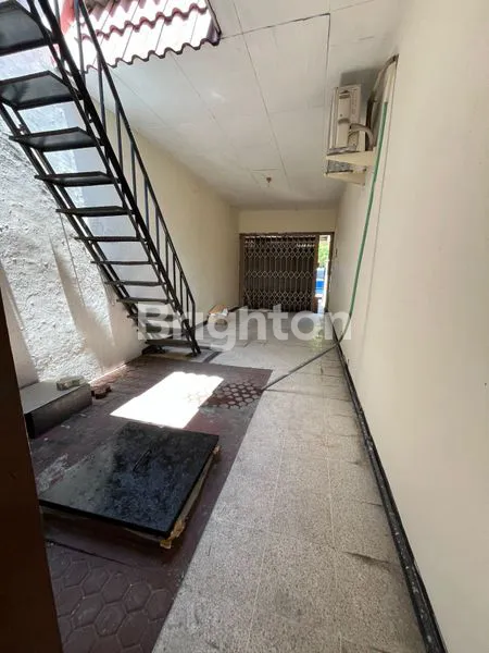 image RUMAH LOKASI STRATEGIS DEKAT MANYAR WISMA MUKTI ARAYA MERR SEMOLOWARU HOKKY DHARMAHUSADA ITS UNAIR (4)