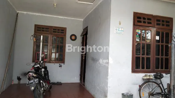 image RUMAH DALAM KOMPLEK  (1)