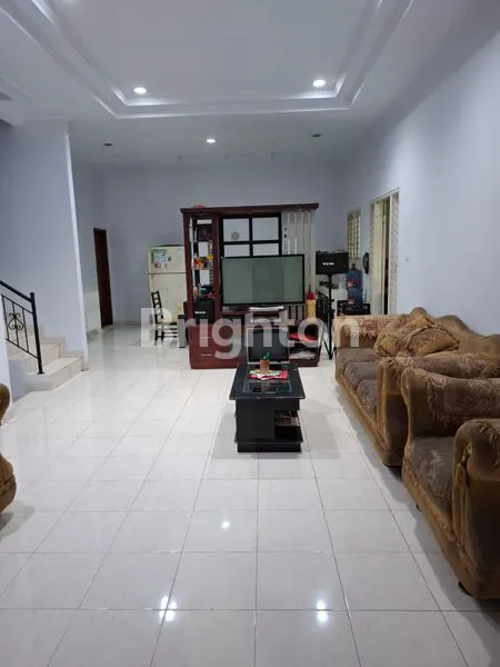 image RUMAH HUK 4 KMR SHM 150M2 \\NDEKAT MALL DAAN MOGOT (3)