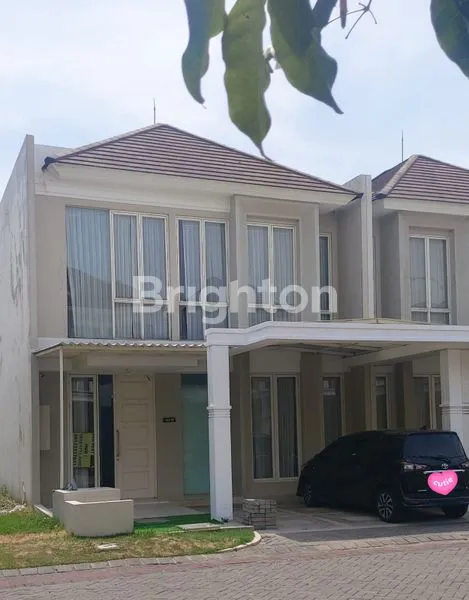 image RUMAH 2 LANTAI 5 KT DI CLUSTER SOUTH VICTORIA (1)
