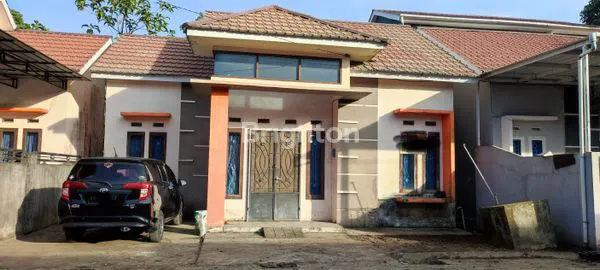 image RUMAH DEKAT BANDARA INTERNASIONAL N TERMINAL ANTAR NEGARA (1)