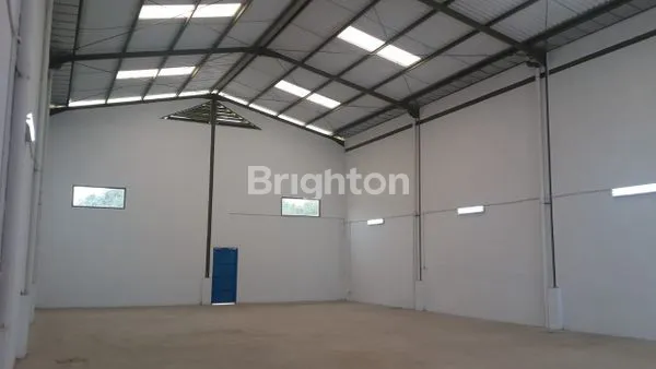 image SUPER SALE! GUDANG DI KAWASAN INDUSTRI MILLENIUM CIKUPA, TANGERANG JUAL CEPAT (6)