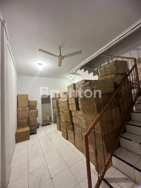 image RUKO VIKAMAS KAPUK 3 LANTAI HARGA TERJANGKAU (4)