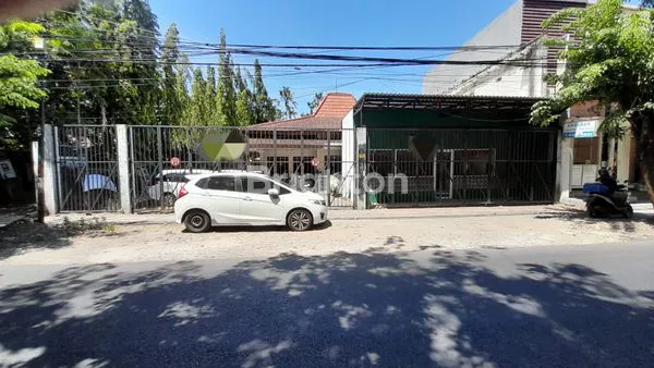 image TEMPAT USAHA 0 JALAN RAYA LOKASI STRATEGIS DEKAT MANYAR KERTOARJO GUBENG KERTAJAYA DHARMAWANGSA NGAGEL KARANG MENJANGAN (1)