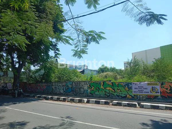 image KAVLING SIAP BANGUN DI RAYA GRESIK KOTA BARU JAWA TIMUR. LOKASI STRATEGIS DAN KOMERSIL. 5 MENIT KE TOLL, DEKAT JALUR UTAMA. LOKASI PREMIUM MANYAR. (1)