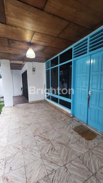 image RUMAH PINGGIR JALAN COCOK UTK USAHA (3)