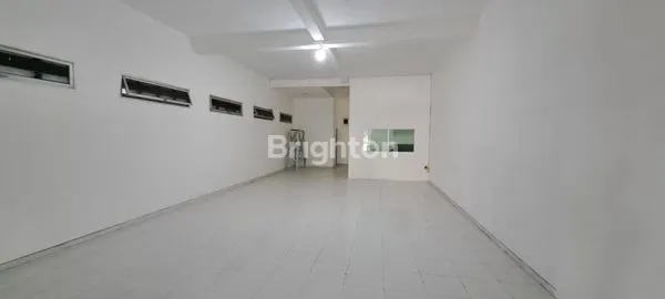 image RUKO 2 LANTAI LOKASI STRATEGIS DEKAT RAYA MANUKAN JELIDRO MARGOMULYO  (1)