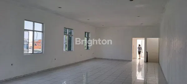 image RUKO 2 LANTAI LOKASI STRATEGIS DEKAT RAYA MANUKAN JELIDRO MARGOMULYO  (3)