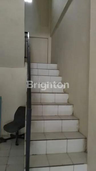 image RUKO DIJUAL / SEWA COCOK UNTUK OFFICIAL STORE DI AREA SUKMAJAYA, DEPOK (2)