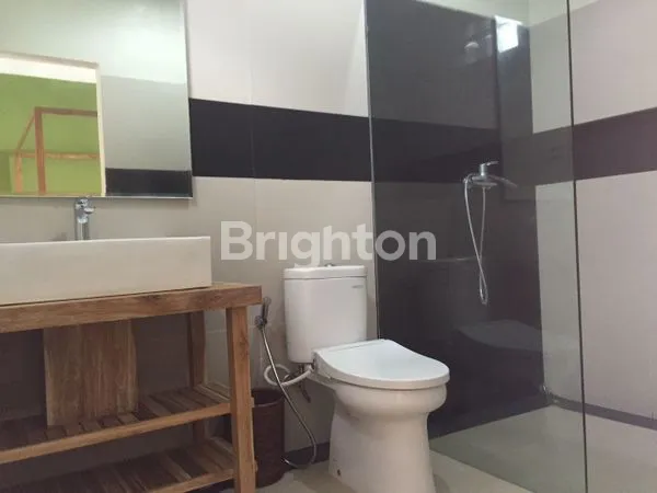 image VILLA KEROBOKAN DENPASAR (5)