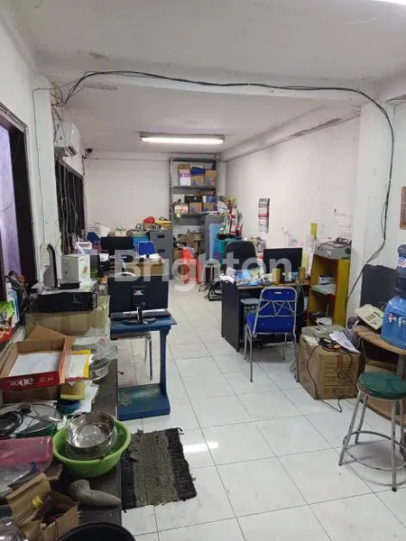 image GUDANG MARGOMULYO PERMAI 2 LANTAI ADA KANTOR (6)
