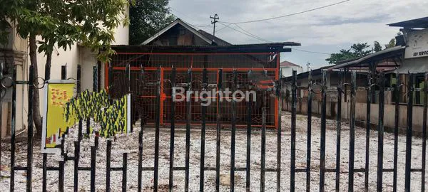 image RUMAH DENGAN LUAS TANAH BESAR (1)