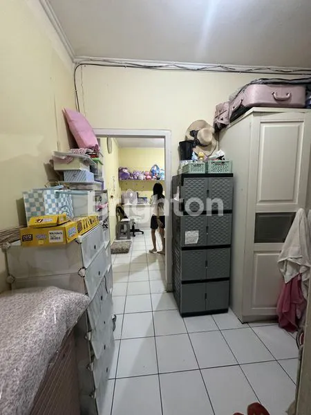 image RUMAH 2 LANTAI DI SAYAP BUAH BATU BANDUNG, DENGAN LINGKUNGAN NYAMAN UTK TEMPAT TINGGAL & STRATEGIS UTK RUANG USAHA (7)