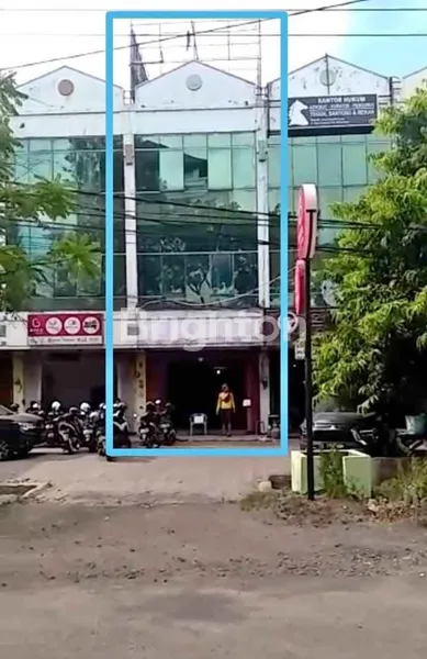 image RUKO LOKASI STRATEGIS DI PUSAT KOTA COCOK UNTUK KANTOR NOTARIS & PENGACARA (1)