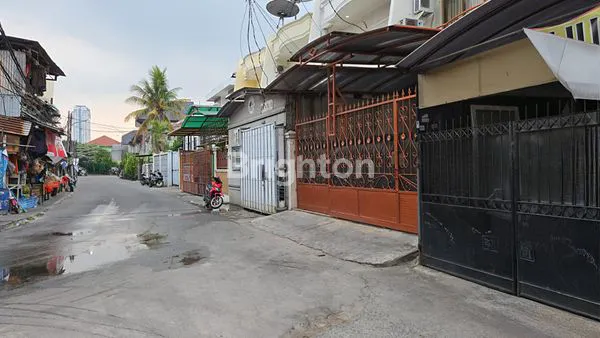 image RUMAH DIJUAL DI JALAN MANGGA 14 (3)