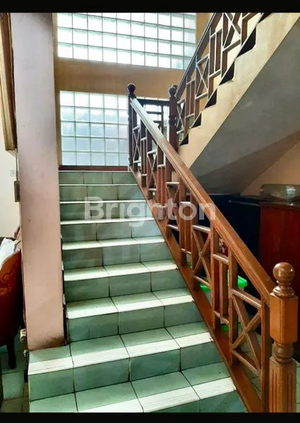 image RUMAH CLASSIC 2 LT BALCONY,SIAP HUNI STRATEGIS DI PEKAYON BEKASI (5)
