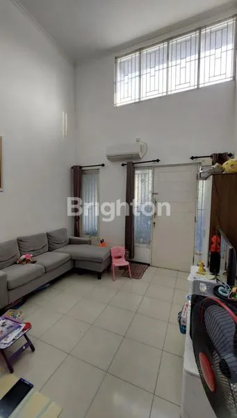 image RUMAH MURAH DI GRAND SEMANGGI SURABAYA (2)