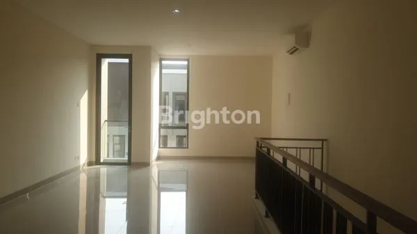 image SEWA RUKO 2 LANTAI VERONA JUNCTION GADING SERPONG (4)