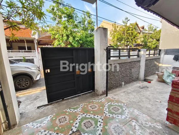 image PERUMAHAN GRIYA RUNGKUT MAPAN TENGAH LOKASI BAGUS DI SURABAYA (3)