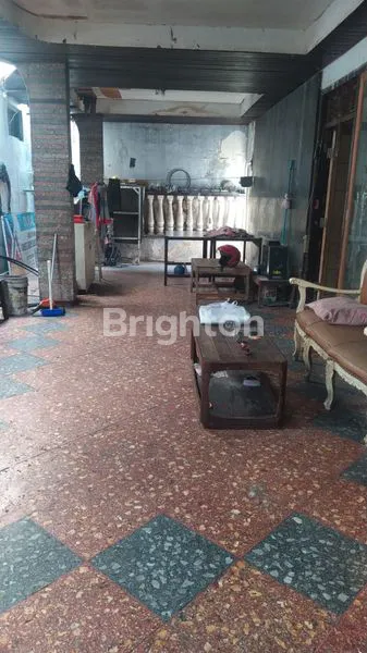 image RUMAH LAMA KUTISARI MURAH HITUNG TANAH (5)