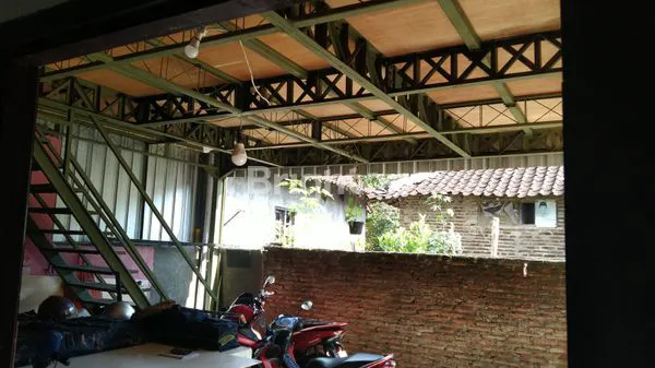 image DIJUAL RUMAH ASRI SIAP HUNI (2)