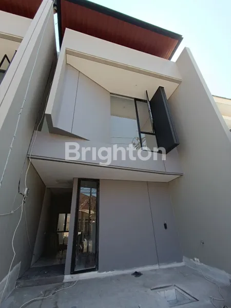 image RUMAH MEWAH MULYOSARI NEW STYLE, LEBAR JALAN MUAT 3 MOBIL (1)