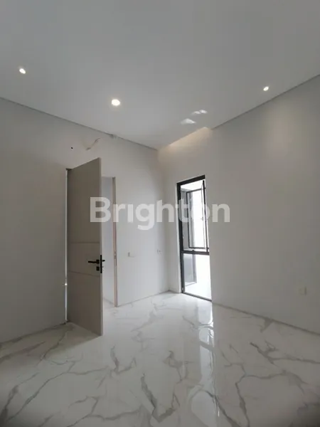 image RUMAH MEWAH MULYOSARI NEW STYLE, LEBAR JALAN MUAT 3 MOBIL (8)