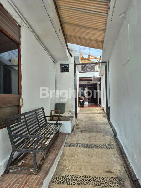 image RUMAH DIJUAL LOKASI SUPER STRATEGIS - AKSES SANGAT DEKAT KE KAMPUNG MELAYU (4)